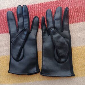 Vintage Women's Black Vinyl Gloves One Size Fits All 100% Nylon Fourchettes 60s